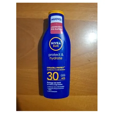 Nivea Protect & Hydrate sun protect milk SPF 30, 200 ml