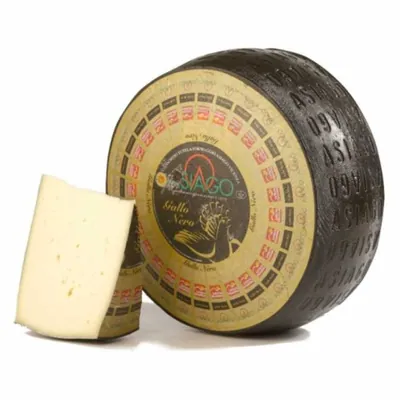 Сыр Asiago DOP Cappato Nero в черной корке, 13 кг