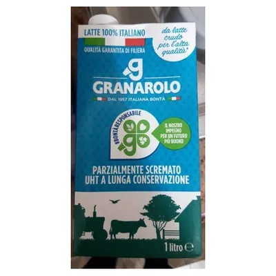 Granarolo 100% Italian semi-skimmed UHT milk, 1 l