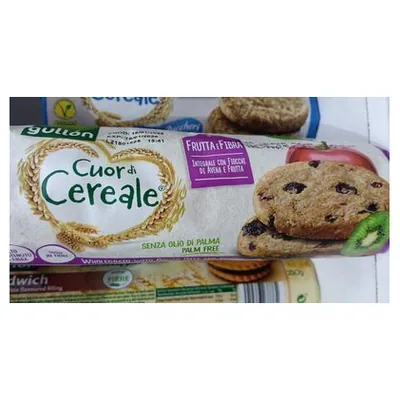 Gullón Cuor di Cereale fruit and fiber biscuits, 300 g