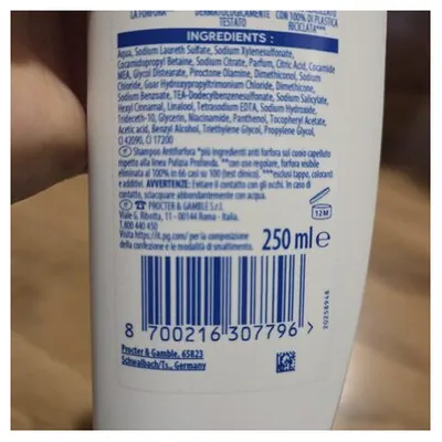 Head & Shoulders Classic Clean 2-in-1 shampoo, 250 ml